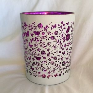 Glass Vase with pretty pink and white flower and butterfly details